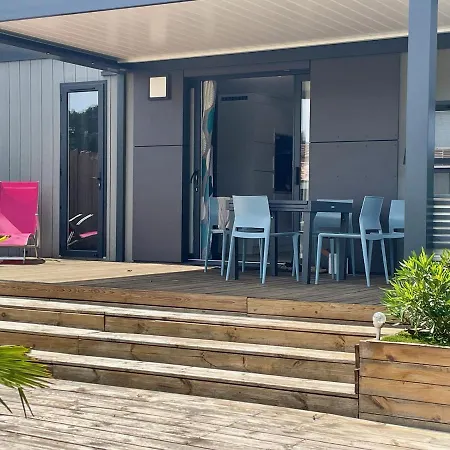 Charming With Heated Pool In Charente-maritime Pensionat